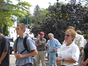 grand opening audience 3